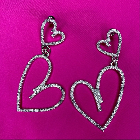 Silver Rhinestone Heart Drop Dangle Crystal Earrings NWT - Picture 3 of 8